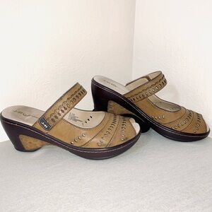 J41 Jambu Women’s 8 1/2 Slip on Sandal